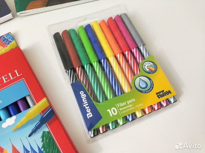 Новая канцелярия набором (блокнот, тетрадь, фломас