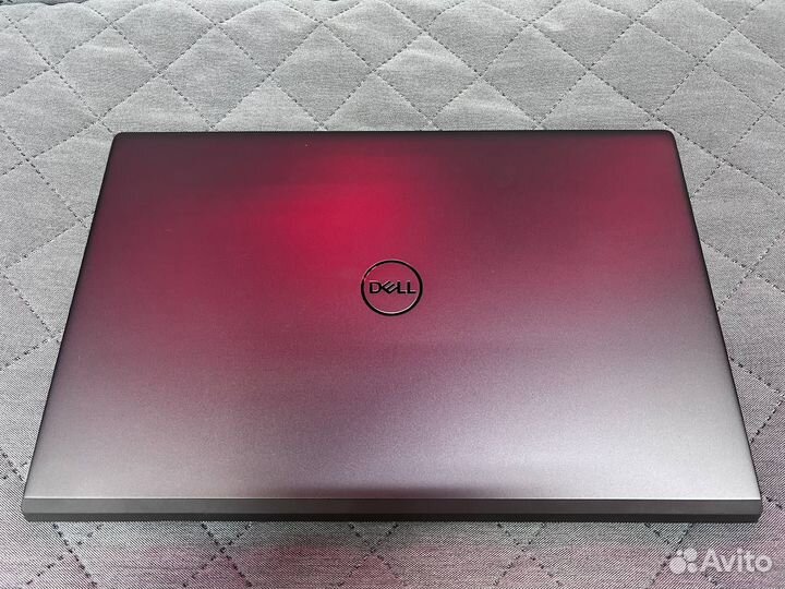 Dell Vostro 15 5501 i5-1035G1/8Gb/256Gb/UHD