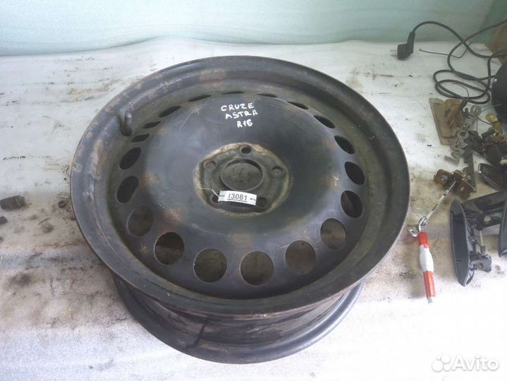 Штампованные диски R16PCD 5x105 ET39 DIA56.6