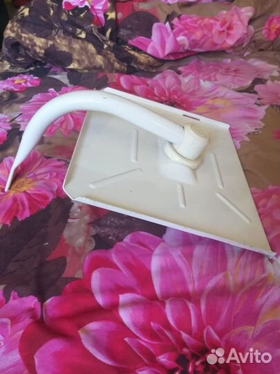 Кронштейн для телевизора