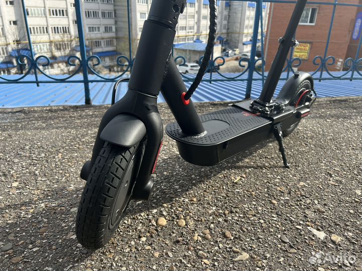 Складной электросамокат с сиденьем. До 30км/ч