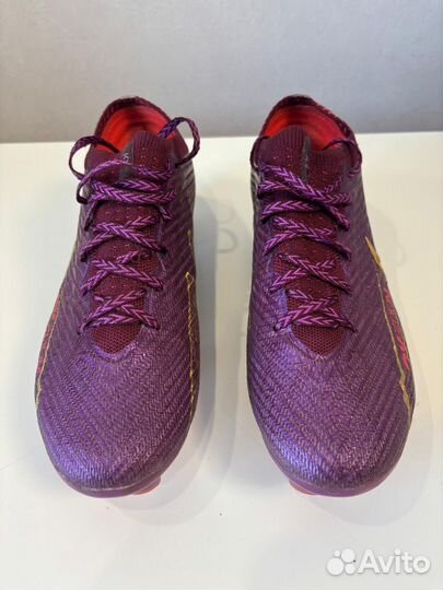 Футбольные бутсы