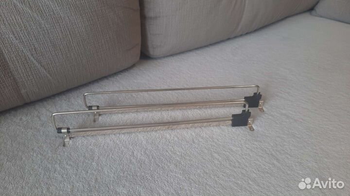 Штанга вешалка выдвижная в шкаф 45 cм