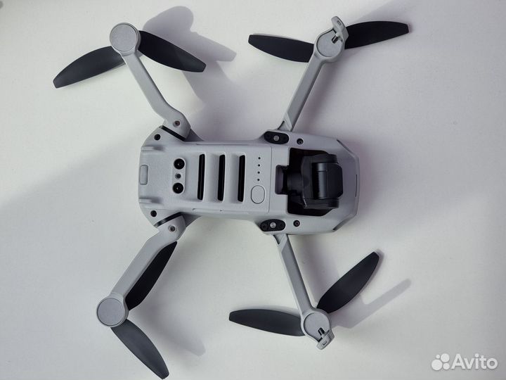 DJI mini 2 Fly more combo (состояние нового )