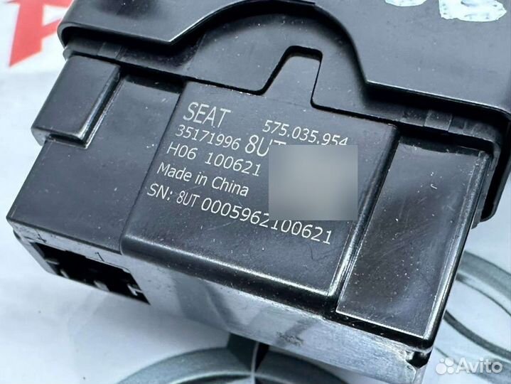 Разъем AUX / USB Audi Q3 2 2022 575035954