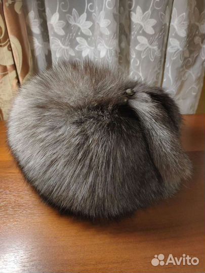 Шапка женская 57 размера из чернобурки