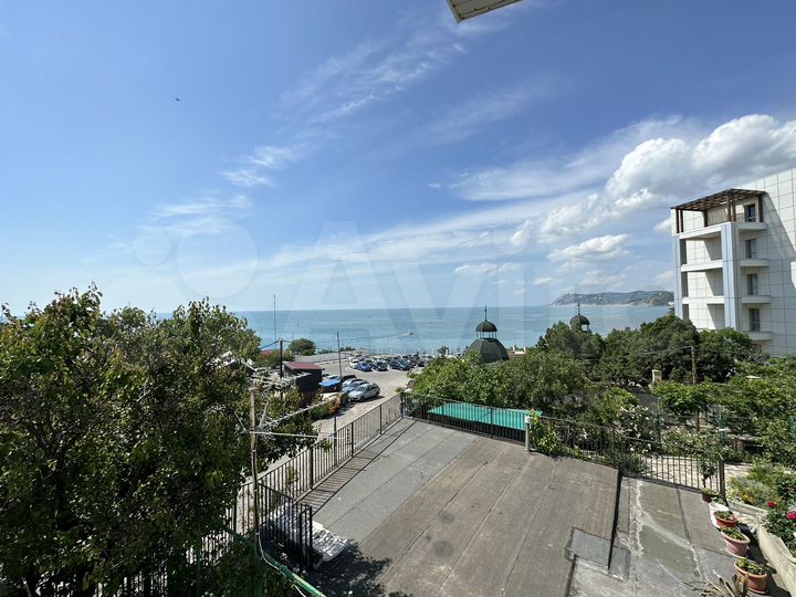 Комната 15 м² в 1-к., 1/2 эт.