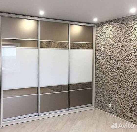 Шкаф навесной