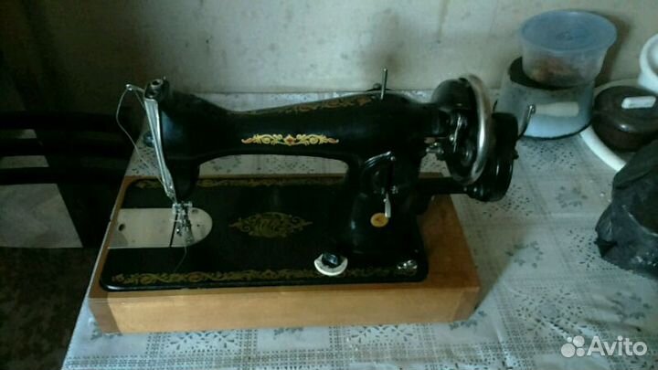 Швейная машина Подольск