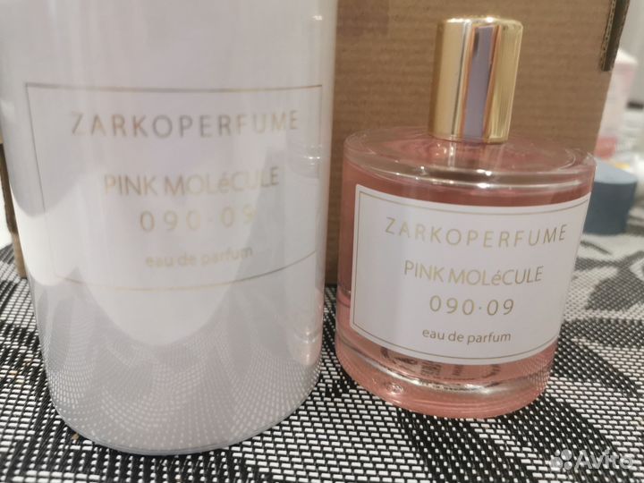 Zarkoperfume pink molecule 090.09