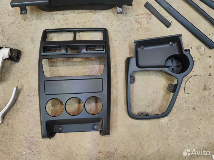 Пластик салона LADA Priora