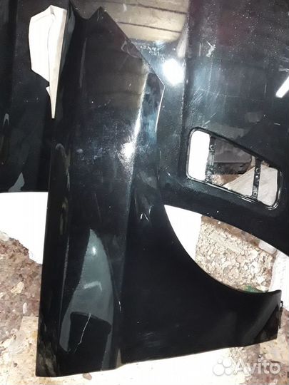 Крыло переднее левое на W166