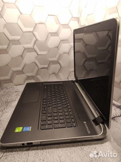 Игровой Нр 17 Дюйма/SSD/8Гб Озу/core i5/Nvidia 2GB