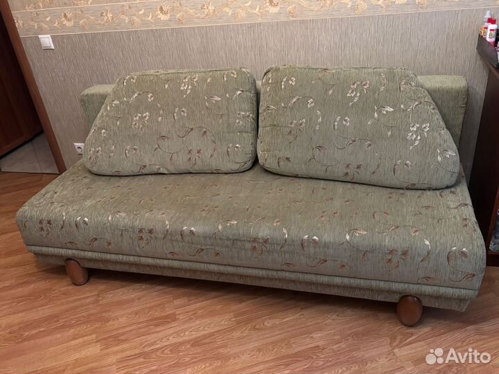 Продаю мягкую мебель