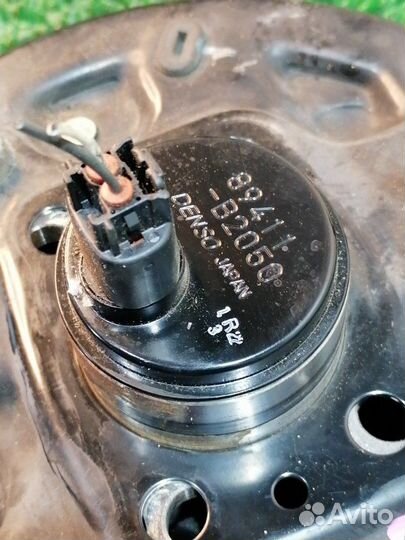 Ступица задняя правая Toyota Passo KGC30 1KR-FE