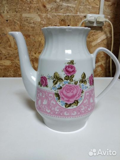 Кофейник, Рига, знак качества, бу. Без крыш