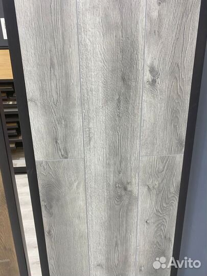 Пвх плитка.Spc плитка