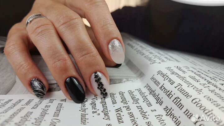 Маникюр и услуги доп
