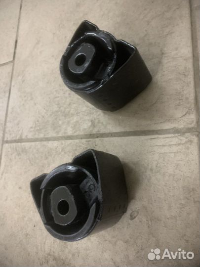 Подушка раздатки g-класс гелик