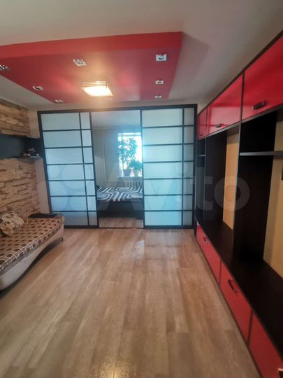 2-к. квартира, 57 м², 9/10 эт.