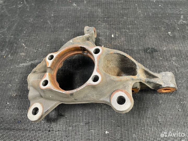 Кулак поворотный передний правый Mazda Cx-5 KE