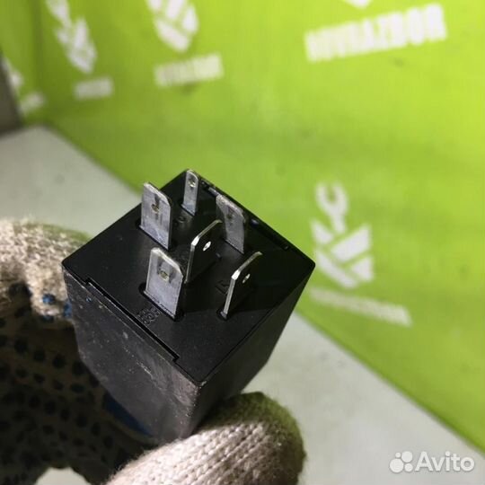Реле Ауди 100 С4