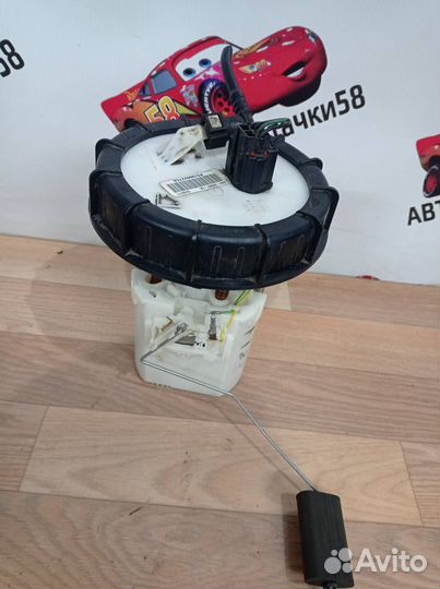 Бензонасос, насос топливный Ford Fiesta 6 CB1 2011