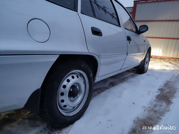 Daewoo Nexia 1.6 МТ, 2013, 200 000 км