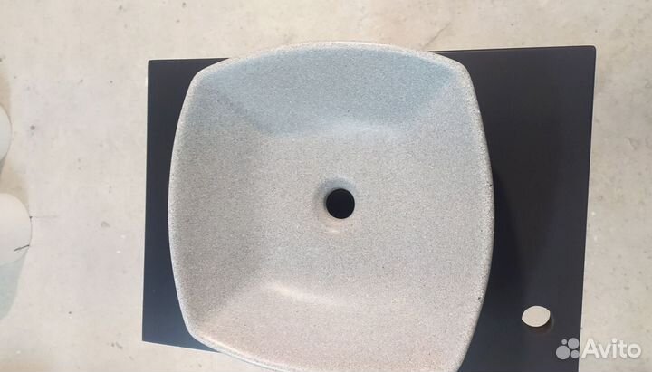 Столешница из искусственного камня