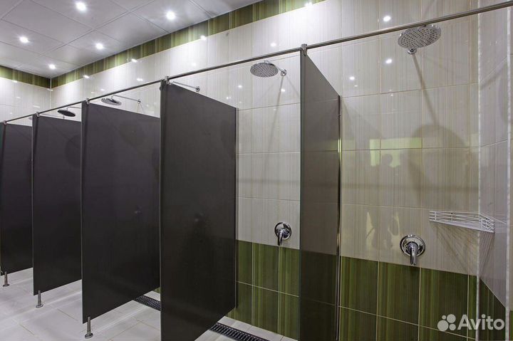 Стеклянные перегородки в душевую на заказ