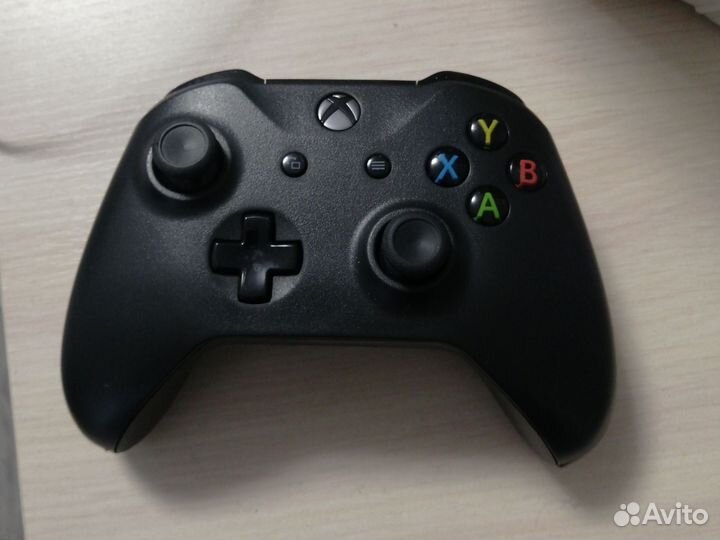 Геймпад xbox One