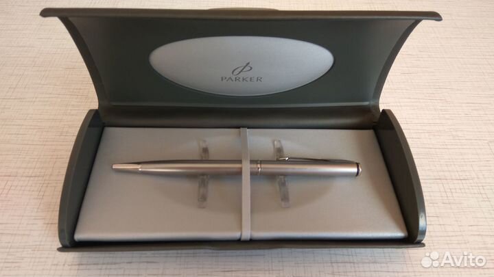 Parker Insignia в чехле