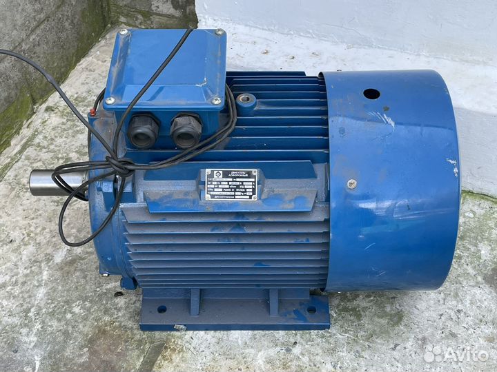 Продам Електро двигатель
