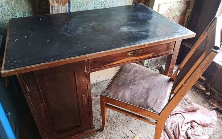 Сталинский стол и стул РСФСР