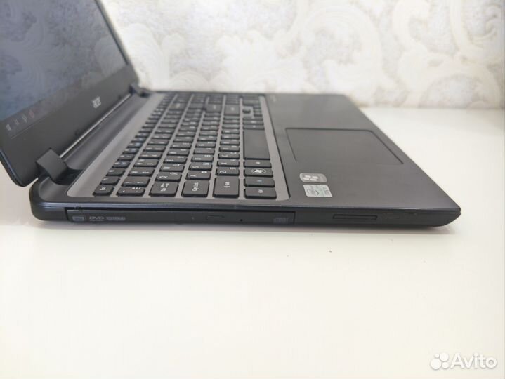 Acer Aspire M3-581(i7/10gb/SSD/2 GPU)