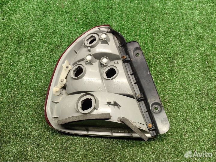 Фонарь задний правый Hyundai Accent