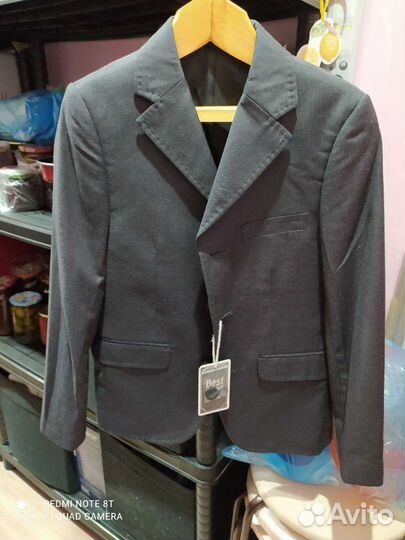 Пиджак школьный новый, р.140