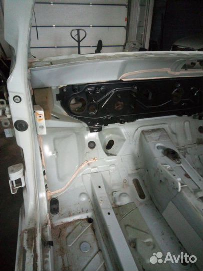 Лонжерон передний левый Renault Megane 3D Coupe 2