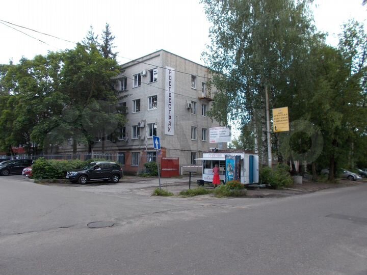 Офисные помещения в г.Брянск, 2399.9 м²