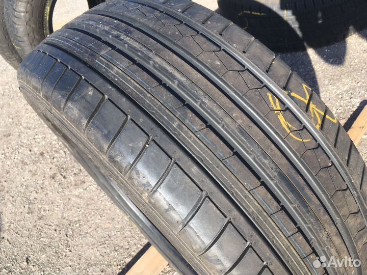 Dunlop SP Sport Maxx GT 255/45 R20