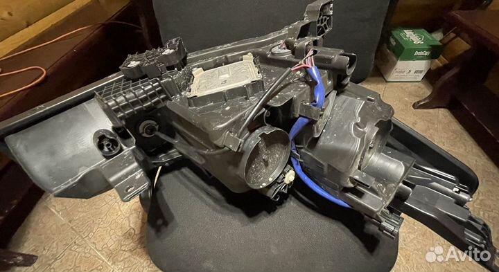 Фара левая от Nissan Leaf 2018г. ZE-1