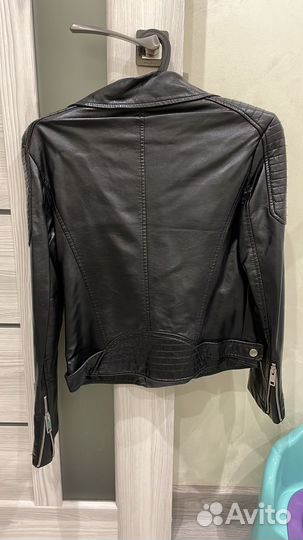 Куртка кожаная женская 44 46