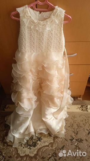 Два платья для девочки