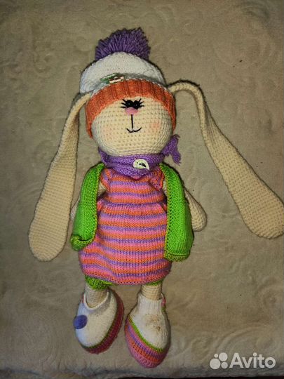 Заяц медведь вязаный