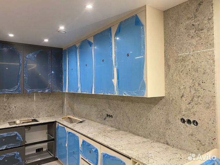 Столешница из мрамора/гранита/кварцевого агломерат