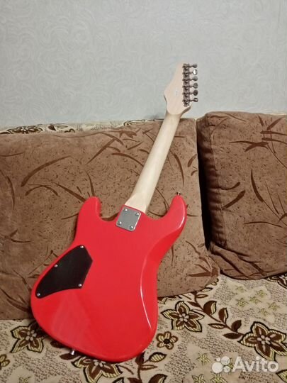 Электрогитара Rocket ST-32