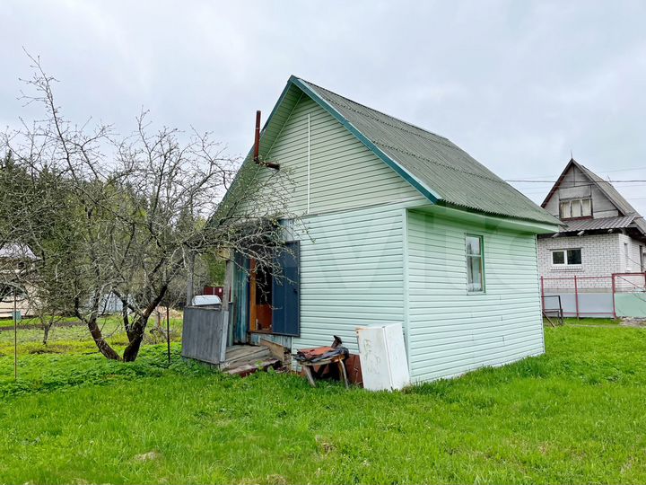 Дача 30 м² на участке 6 сот.