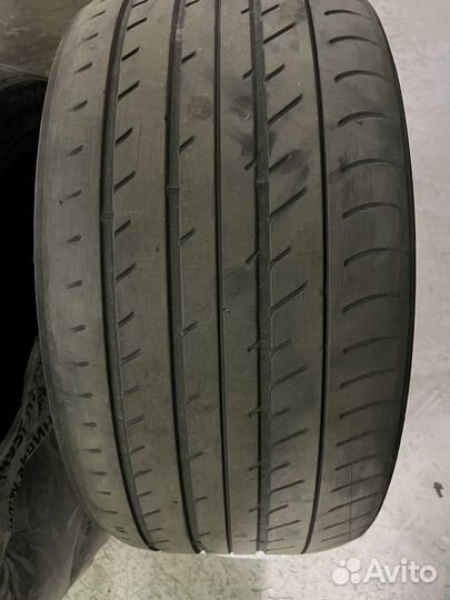 Toyo Proxes T1 Sport 285/35 R21