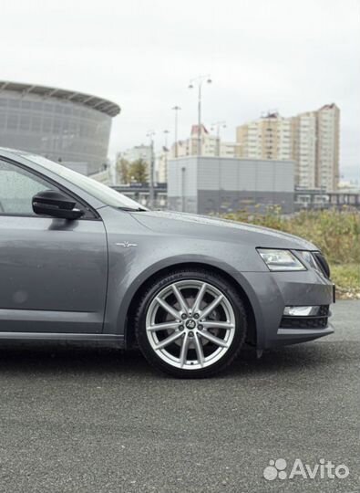 Skoda Octavia 1.4 AMT, 2019, 100 000 км