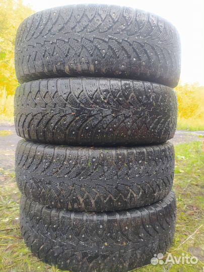 Nokian Tyres Hakkapeliitta 4 185/65 R15 88